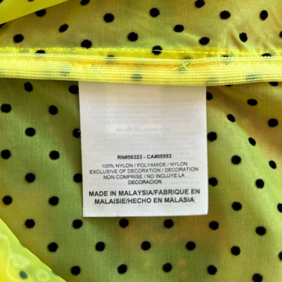 🔥Nike | Women’s lemon yellow translucent zip front running jacket black dots, S - Picture 4 of 14